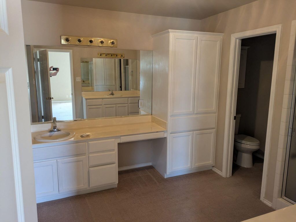 Image 8 of property listing at 1213 Bremerton Drive, San Angelo, TX 76901