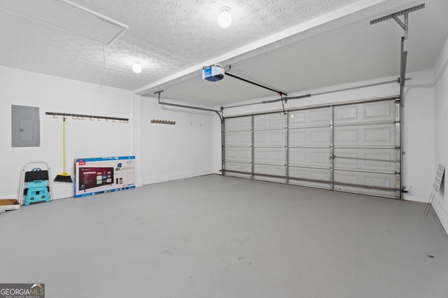 1059 Arbor Way, Mcdonough, GA 30253