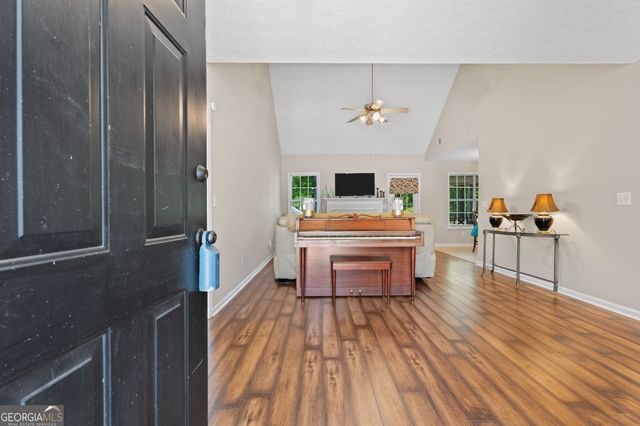 1059 Arbor Way, Mcdonough, GA 30253