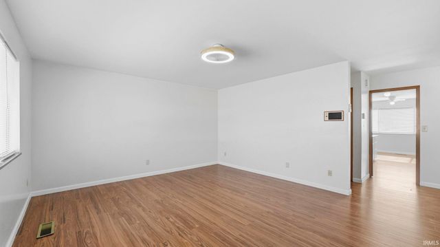 2824 Ashcroft Drive, Fort Wayne, IN 46806