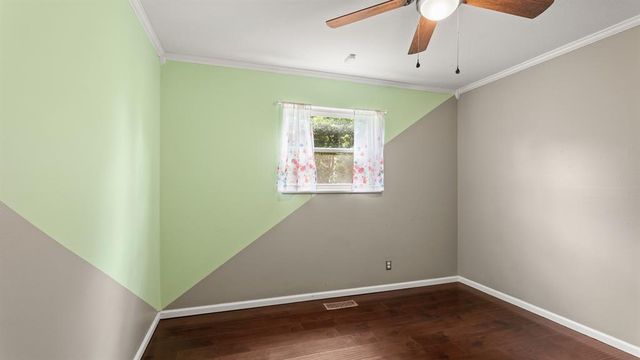 6504 N Omaha Avenue, Oklahoma City, OK 73116