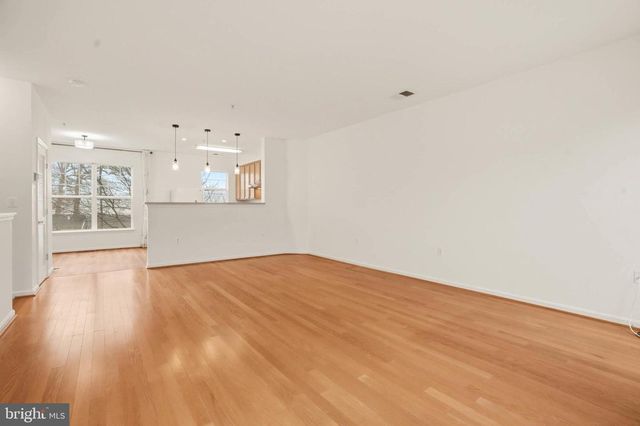 108 MOORE DR, Rockville, MD 20850