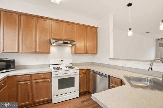 108 MOORE DR, Rockville, MD 20850