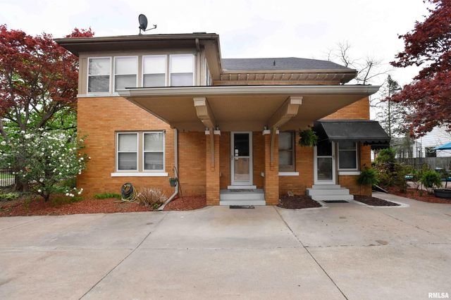 1515 NE GLEN OAK Avenue, Peoria, IL 61603
