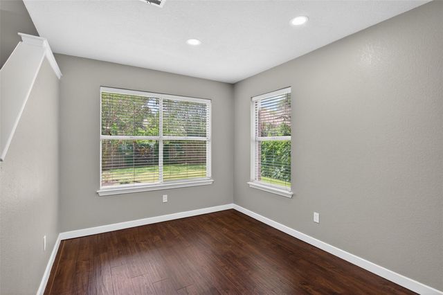 7601 Windrush DR, Austin, TX 78729
