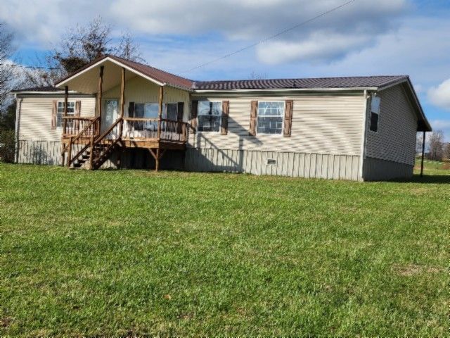11500 Clay County Hwy, Moss, TN 38575