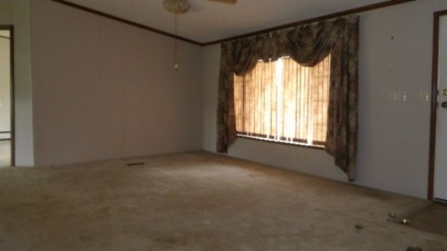 11500 Clay County Hwy, Moss, TN 38575