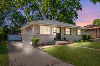 6125 W Hustis STREET, Milwaukee, WI 53223