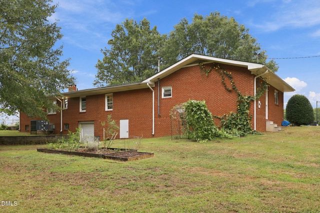 3887 Plainview Church Road, Angier, NC 27501