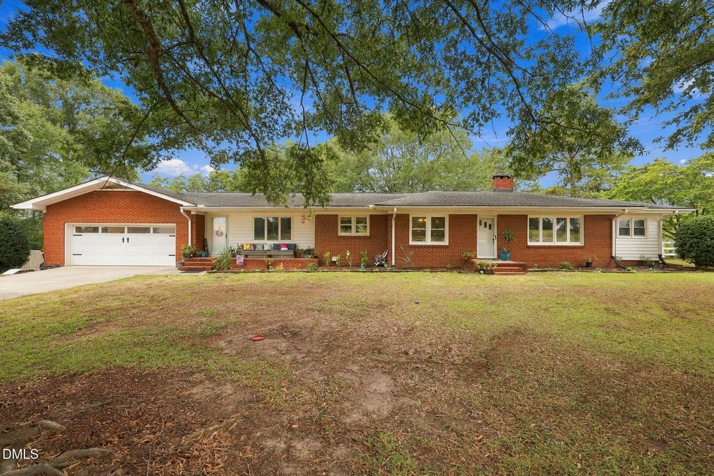3887 Plainview Church Road, Angier, NC 27501