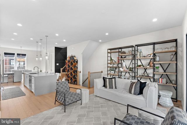 43486 WILCOX TER, Ashburn, VA 20148