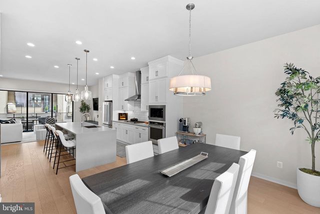 43486 WILCOX TER, Ashburn, VA 20148