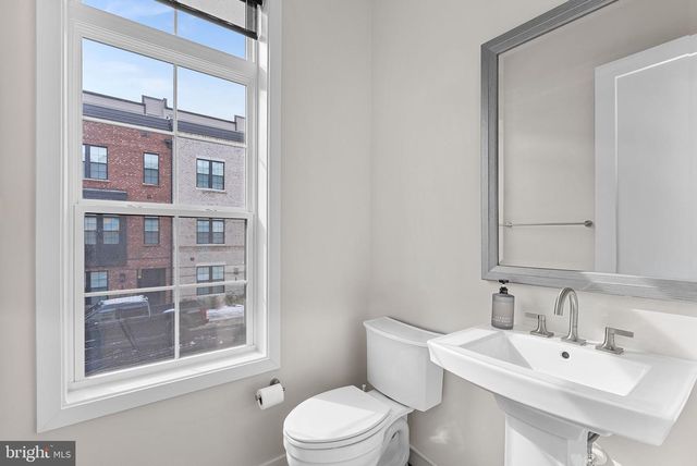 43486 WILCOX TER, Ashburn, VA 20148