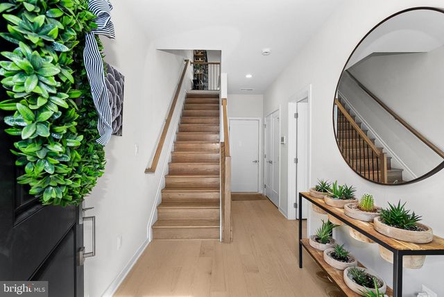 43486 WILCOX TER, Ashburn, VA 20148