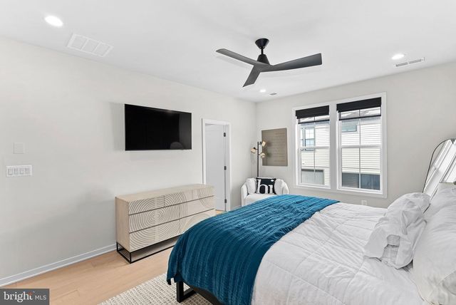 43486 WILCOX TER, Ashburn, VA 20148