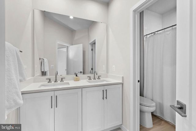 43486 WILCOX TER, Ashburn, VA 20148