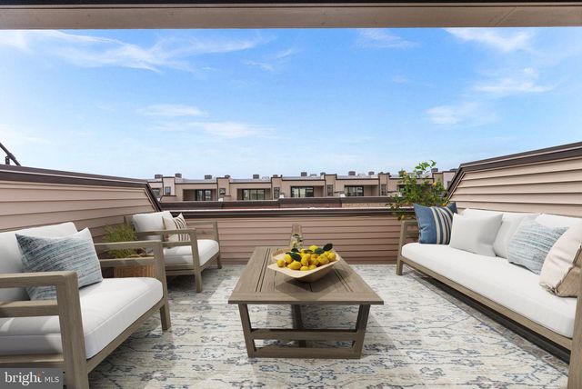 43486 WILCOX TER, Ashburn, VA 20148