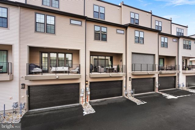 43486 WILCOX TER, Ashburn, VA 20148