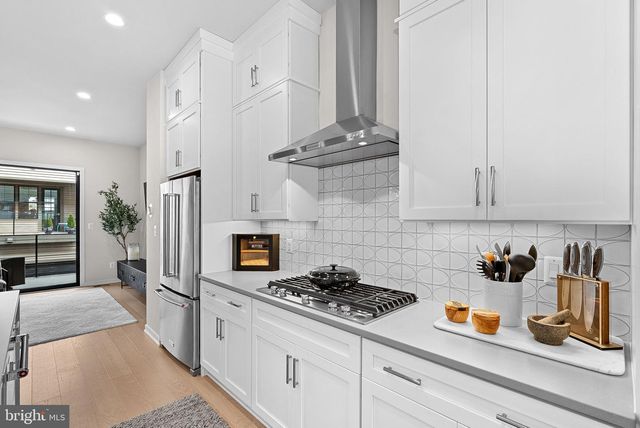 43486 WILCOX TER, Ashburn, VA 20148