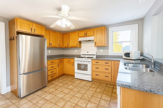 133 Brattle 2, Arlington, MA 02474