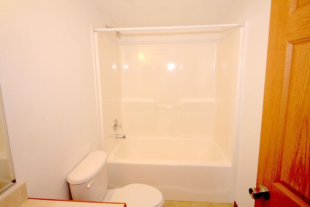 23 Timber Trail, Sandown, NH 03873