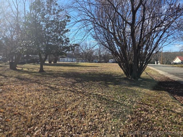 403 W Grand, Eufaula, OK 74432