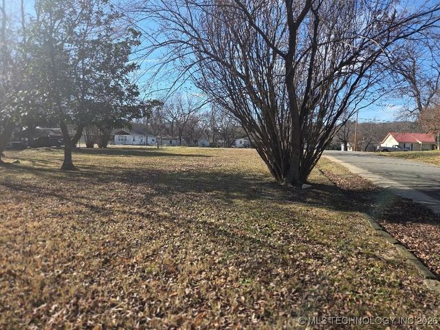 403 W Grand, Eufaula, OK 74432