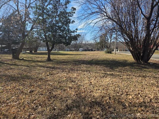 403 W Grand, Eufaula, OK 74432