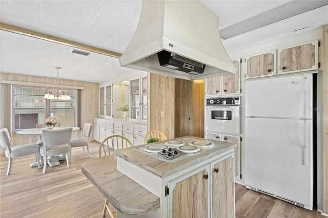 320 TROPIC DRIVE, Osprey, FL 34229