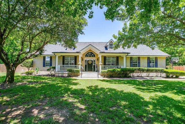 9319 Ravenswood Road, Granbury, TX 76049