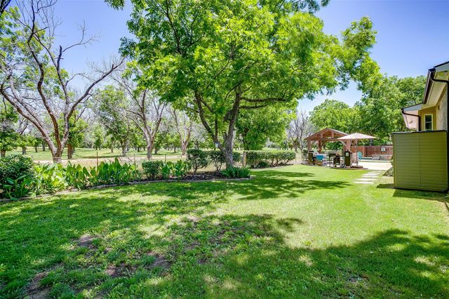 9319 Ravenswood Road, Granbury, TX 76049