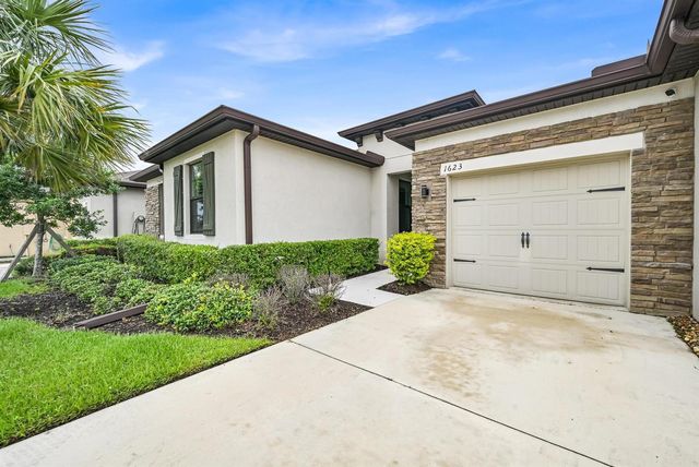 1623 Merriment Way, Fort Pierce, FL 34947