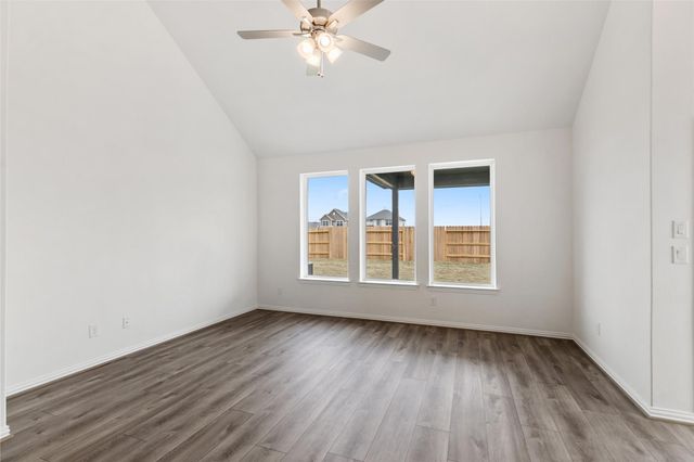 21119 Sunlight Grove Drive, Bonney, TX 77583