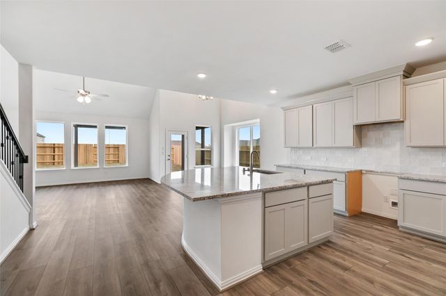 21119 Sunlight Grove Drive, Bonney, TX 77583