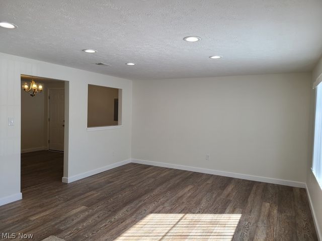 1485 Pike Pky, Streetsboro, OH 44241