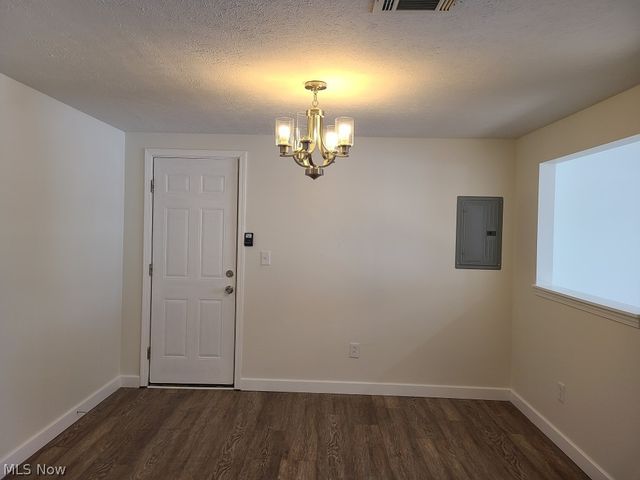 1485 Pike Pky, Streetsboro, OH 44241