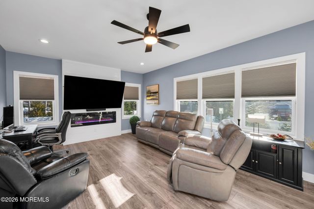 312 Elm Court, Brick, NJ 08723