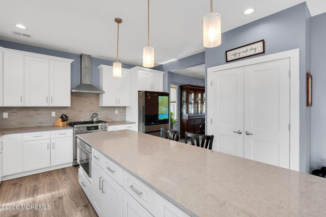 312 Elm Court, Brick, NJ 08723