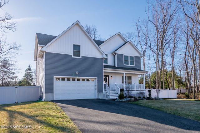 312 Elm Court, Brick, NJ 08723