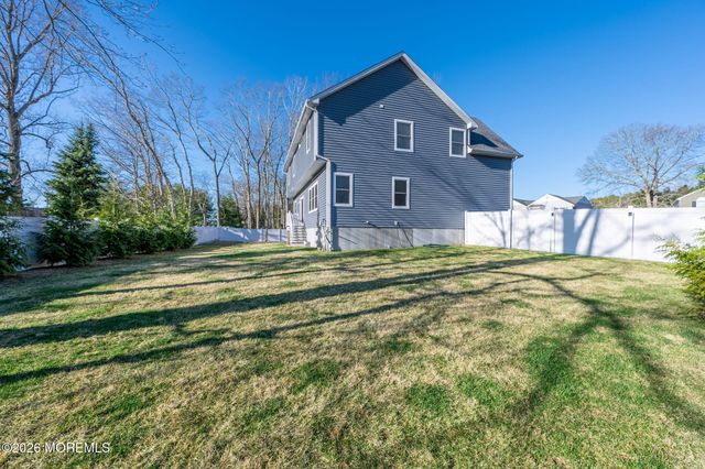 312 Elm Court, Brick, NJ 08723
