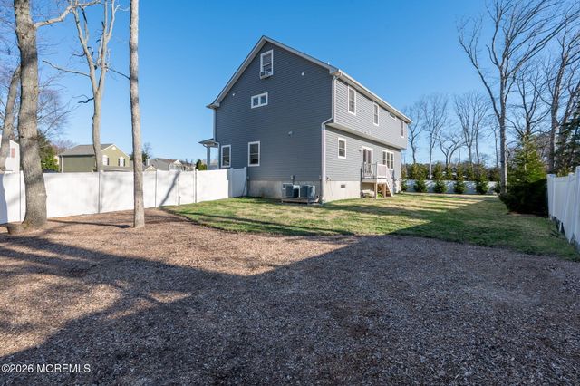 312 Elm Court, Brick, NJ 08723
