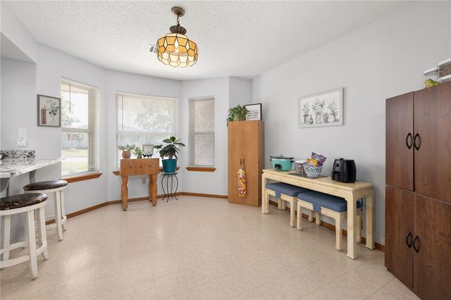 1023 W Magnolia Street, Rogers, AR 72756