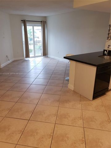 8660 NW 5th Ter 15-209, Miami, FL 33126