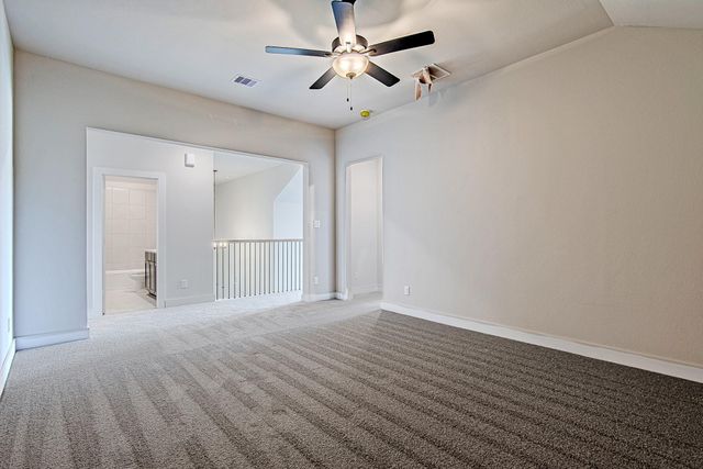 141 Peninsula Point Drive, Montgomery, TX 77356