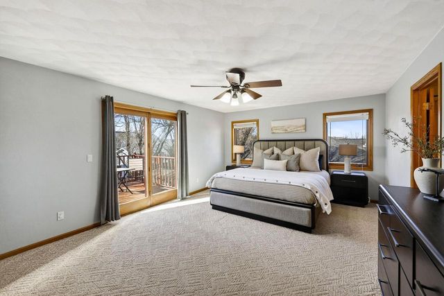 3823 Falcon Ridge Drive, Janesville, WI 53548