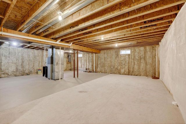 3823 Falcon Ridge Drive, Janesville, WI 53548