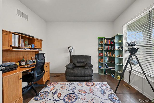 2751 Salt Springs Drive, Saline, MI 48176