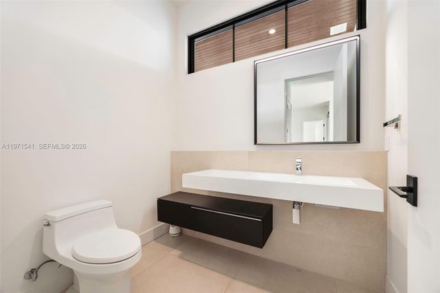 885 NE 76th Street, Miami, FL 33138