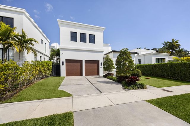885 NE 76th Street, Miami, FL 33138