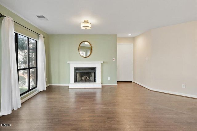 924 New Kent Place, Cary, NC 27511